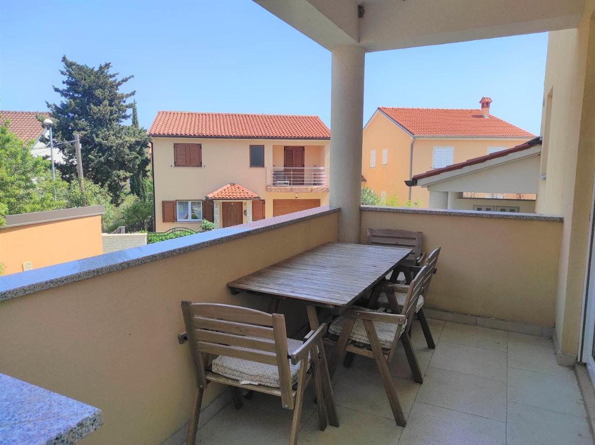 Apartman Kamenjak Premantura Exterior photo