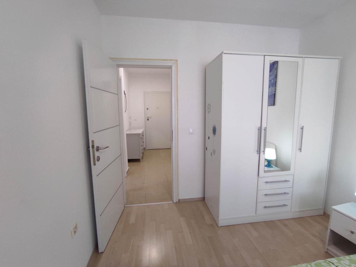 Apartman Kamenjak Premantura Exterior photo